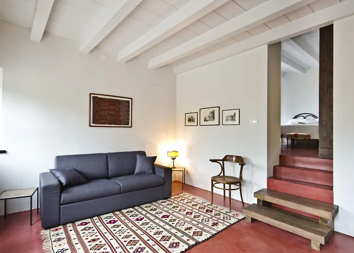 Relais Ambrosetti בית חווה