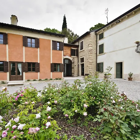 Relais Ambrosetti ファームステイ ヴェローナ