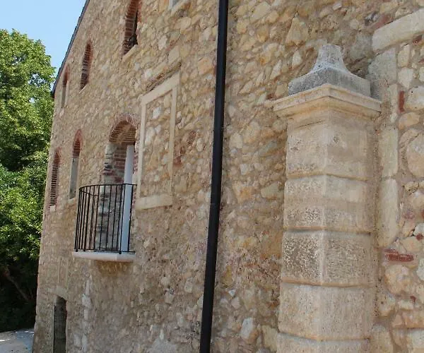 Relais Ambrosetti مزرعة للإقامة